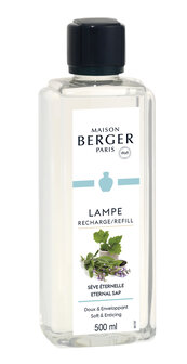 Deze Lampe Berger navulling bevat geuren van salie en Indonesische patchouli. Daarnaast zitten er ook frisse noten van eucalypt